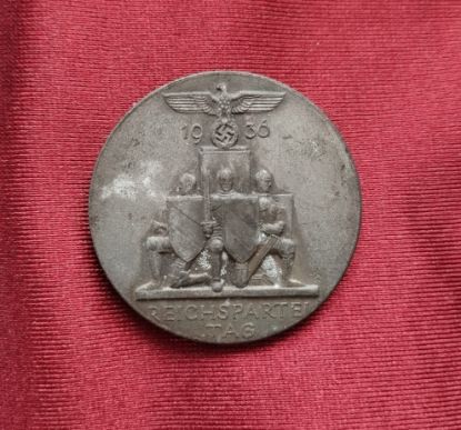 Obrázek Odznak NSDAP z roku 1936