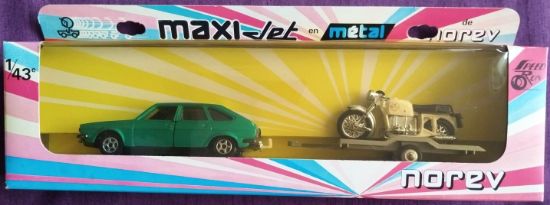 Sběratelský set Renault 20 TL a přívěs s motocyklem od Jet-Car